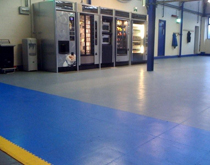 厂房地板砖铺装材料 食品厂房车间地面做法介绍